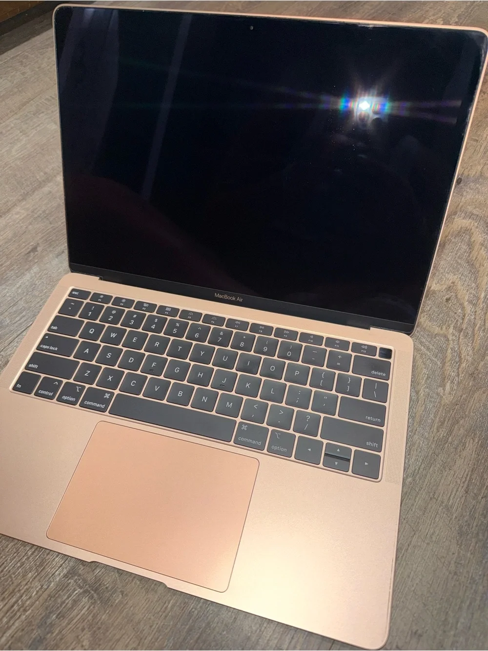 MacBook Air 13 inch. 2020 model